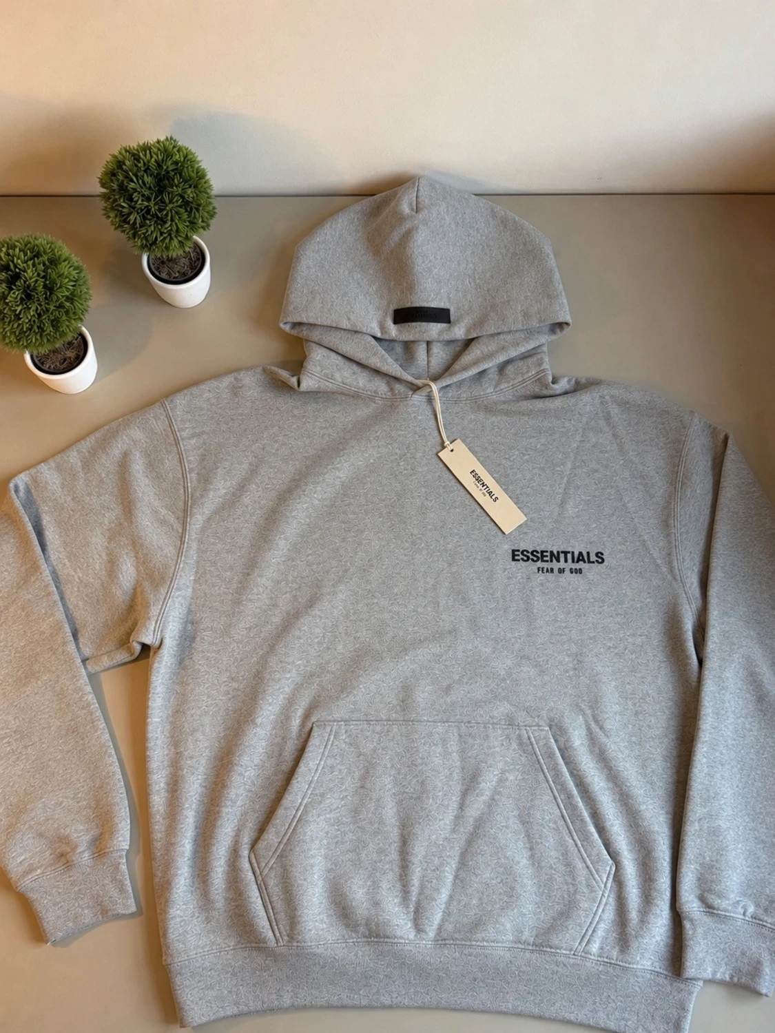 Grå hoodie Essentials Fear of God