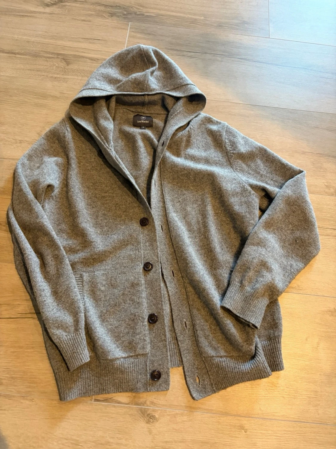 Grå hoodie-kofta från Less Worries
