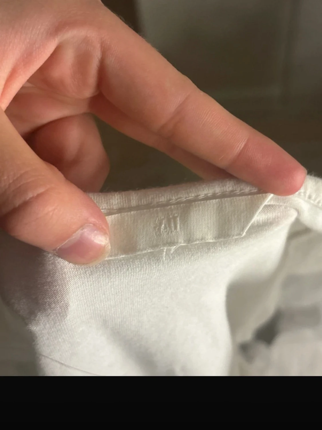 Vit topp med puffärmar - 1