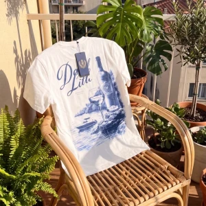 Vit t shirt - Snygg tröja. 