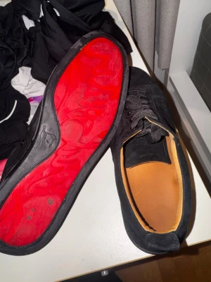 Louboutin skor  - Använda två gånger