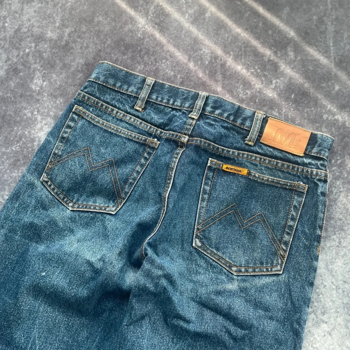 Montana Hamburg blå vintagejeans för herrar i storlek W31 L34 - 6