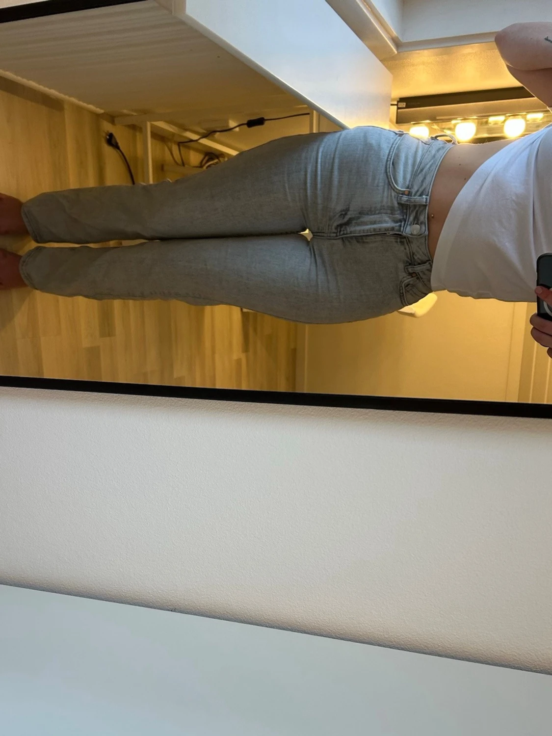 Ljusgrå jeans 