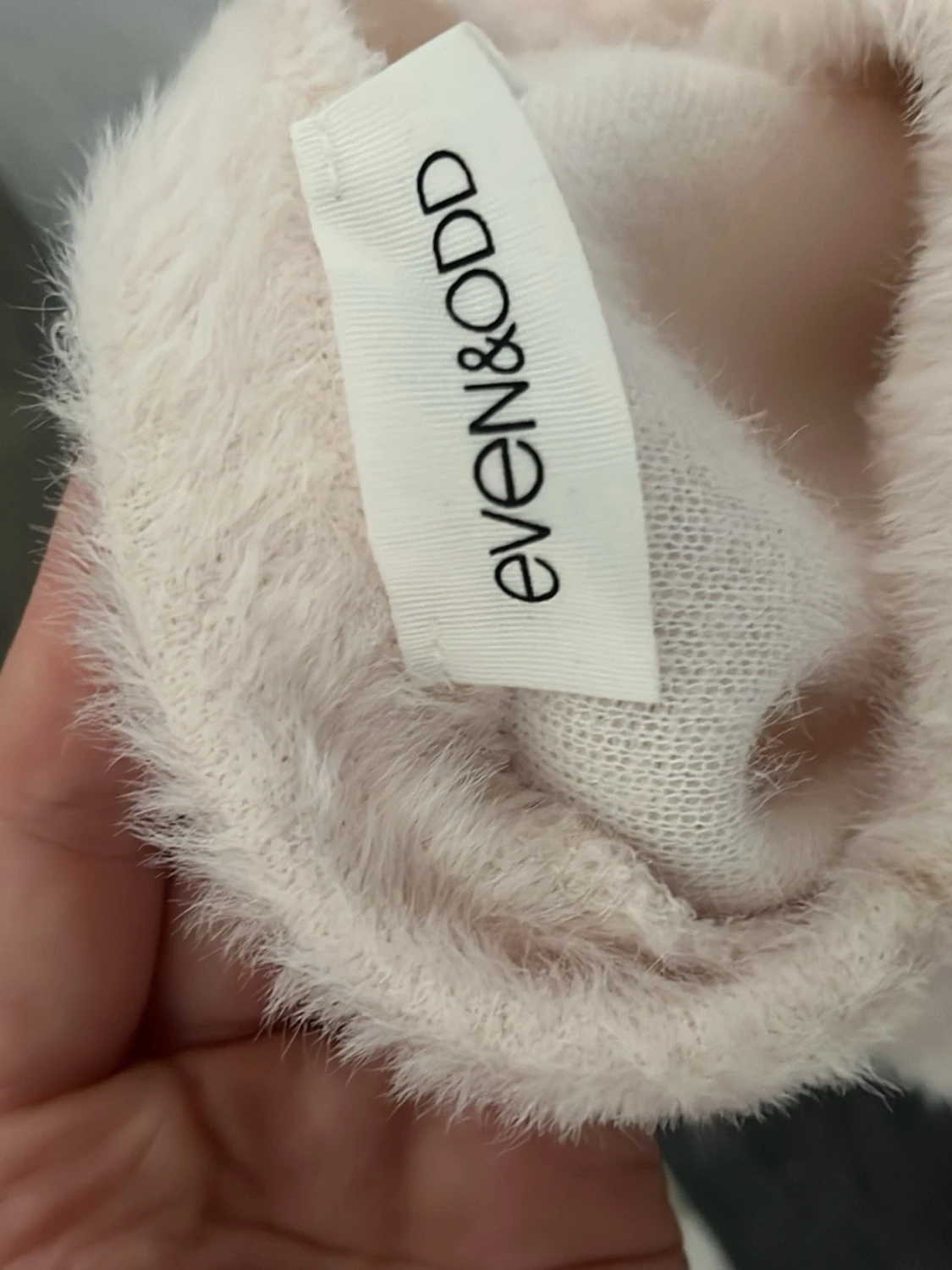 Ljusrosa ärmlös topp från Even&Odd - 1