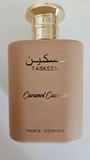 Paris Corner Taskeen Caramel Cascade  - 100 ml, går inte att se hur mycket som är i men jag har bara luktat på den ett par gånger men det var tyvärr inte min doft 