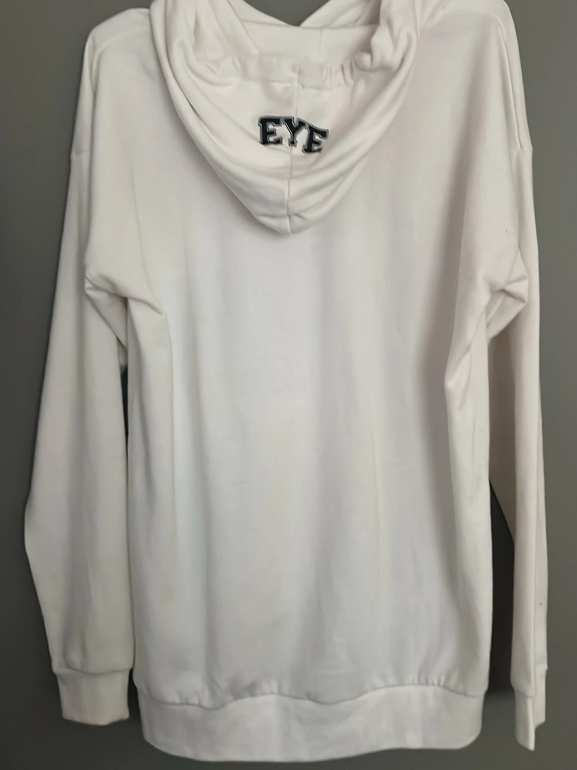 Vit hoodie med tryck EYE ALL EYE - 1