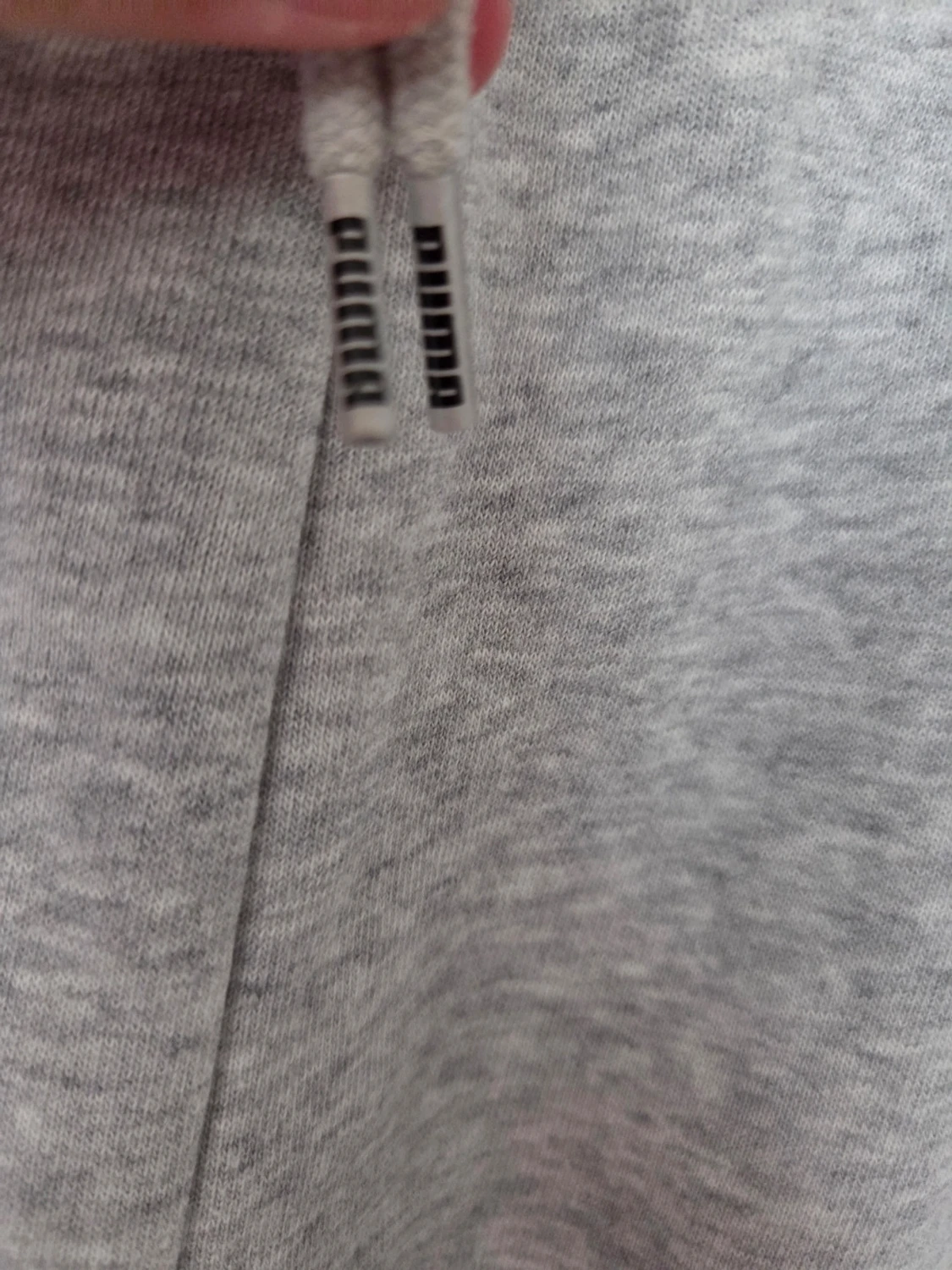 Grå sweatshorts från Puma - 2