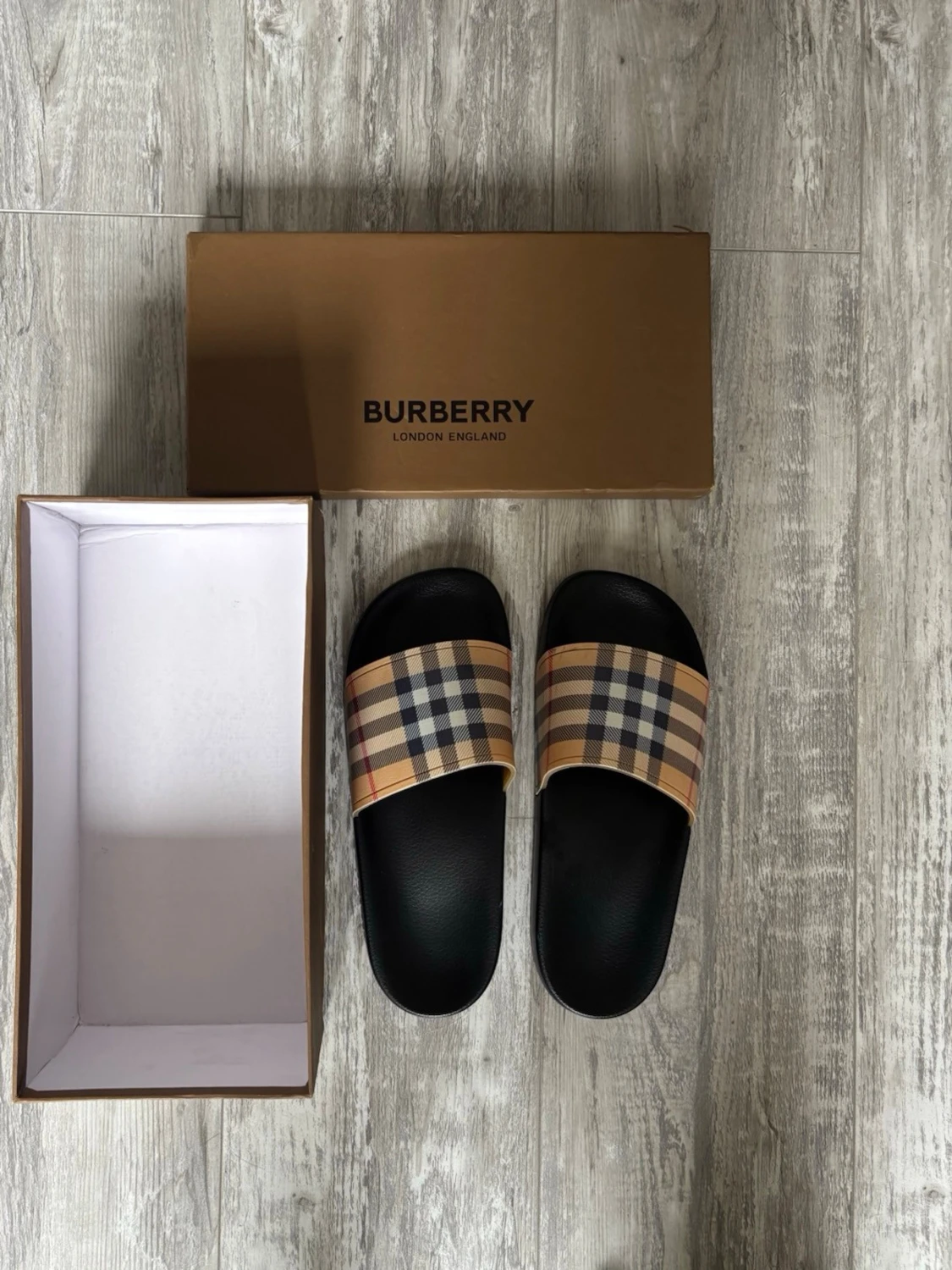 B&rberry tofflor