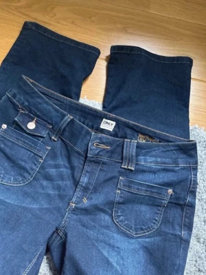 Lågmidjade jeans - Fina jeans som har stretch!💞