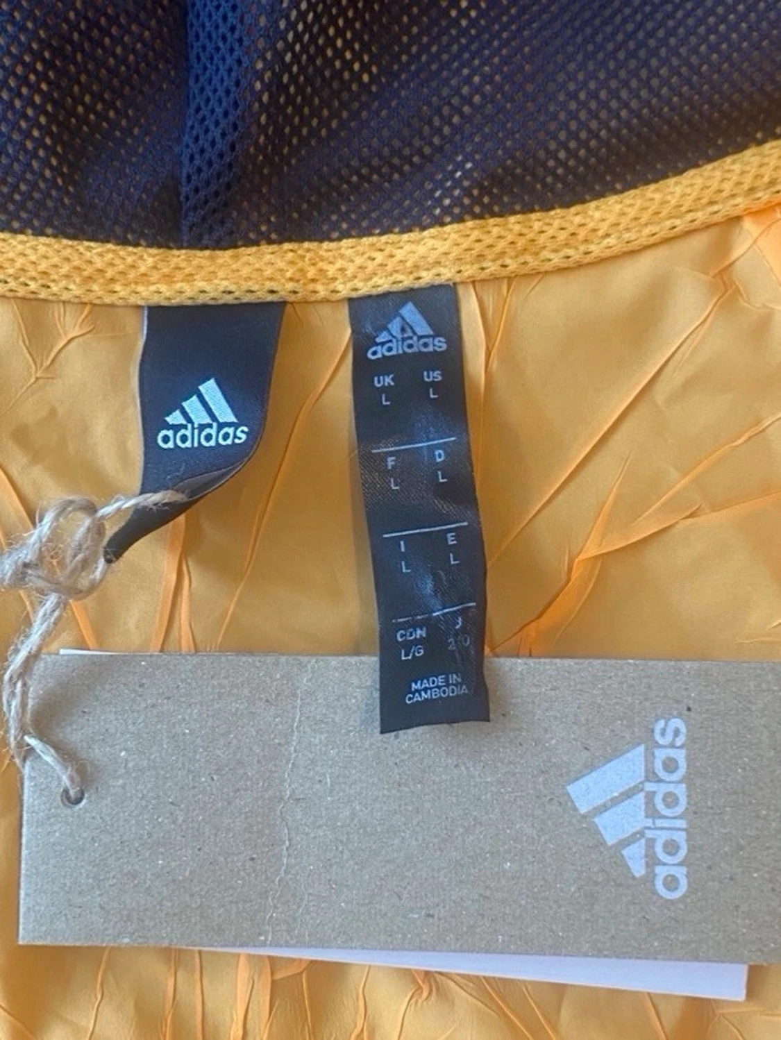 Orange vindjacka från Adidas - 2