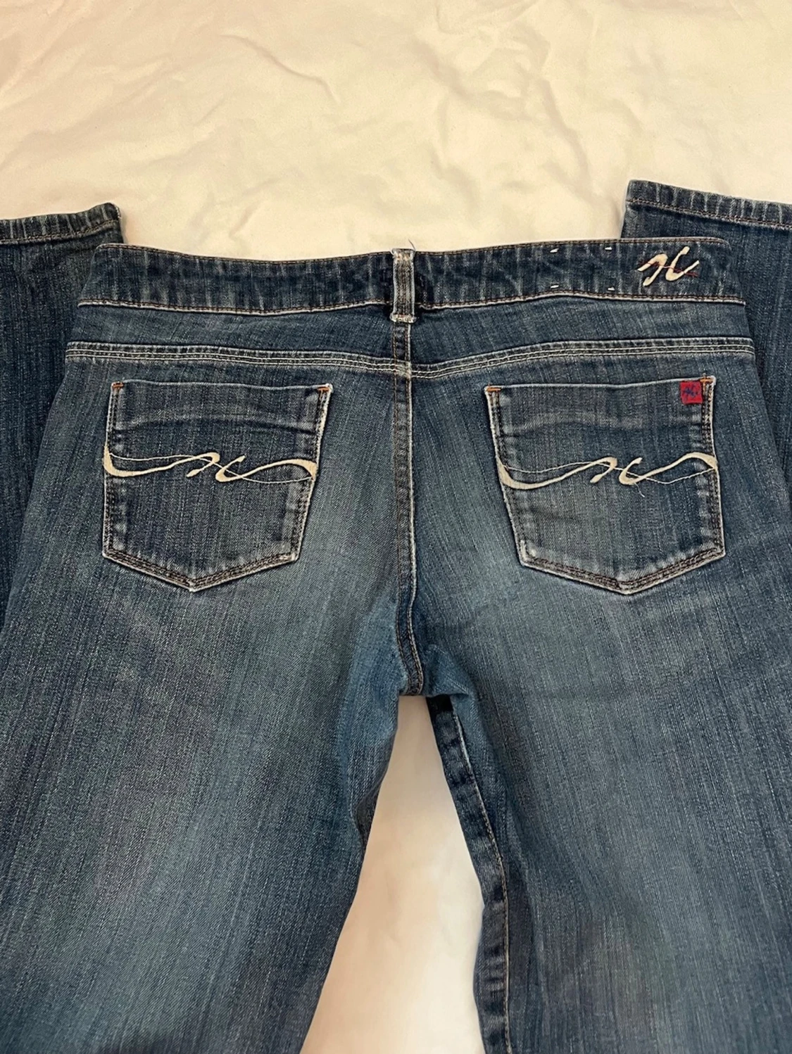 Blå bootcut jeans med detalj, Tommy hilfiger   - 1