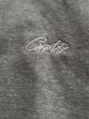 Fin tröja - En jätte fin grå tröja