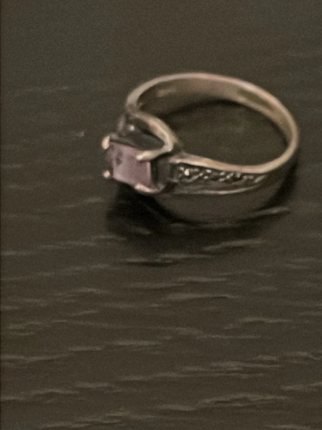 Äkta silverring med ametiststen