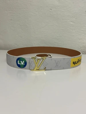 Lv Bälte  - Helt nytt aldrig använd. Storlek 110. Snabb frakt. Endast bälte.