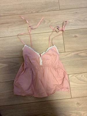 Super söt sommar topp!! - Jätte fin rosa sommar topp!!