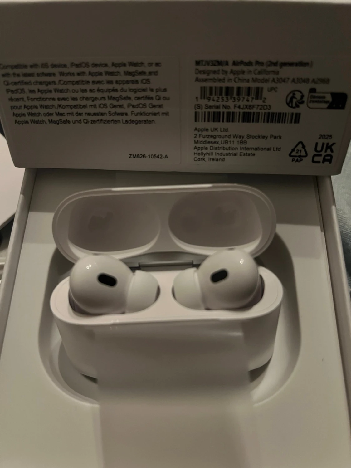 Apple AirPods Pro (2nd Gen) hörlurar - 1
