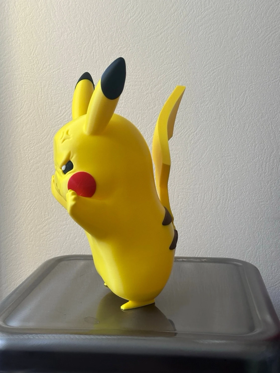 Window Pikachu – Premium Samlarfigur - 3