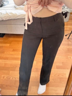 Kostymbyxor  - Knappt använda jag är 160