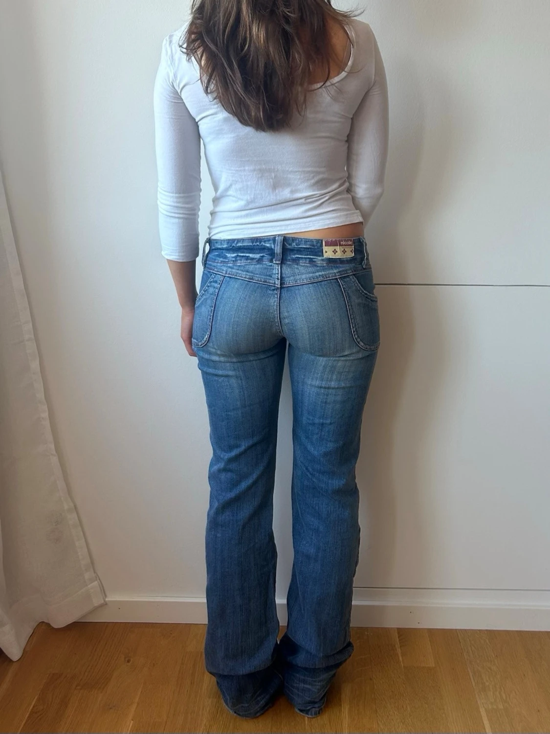 Blå bootcut jeans  - 1