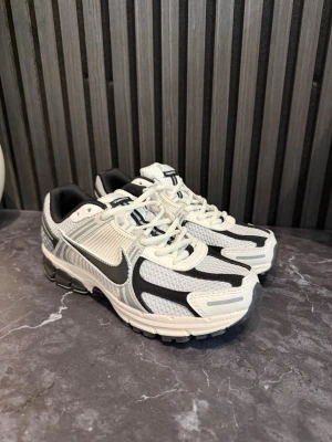 Vomero 5  - Helt nya vomero 5 oanvända 