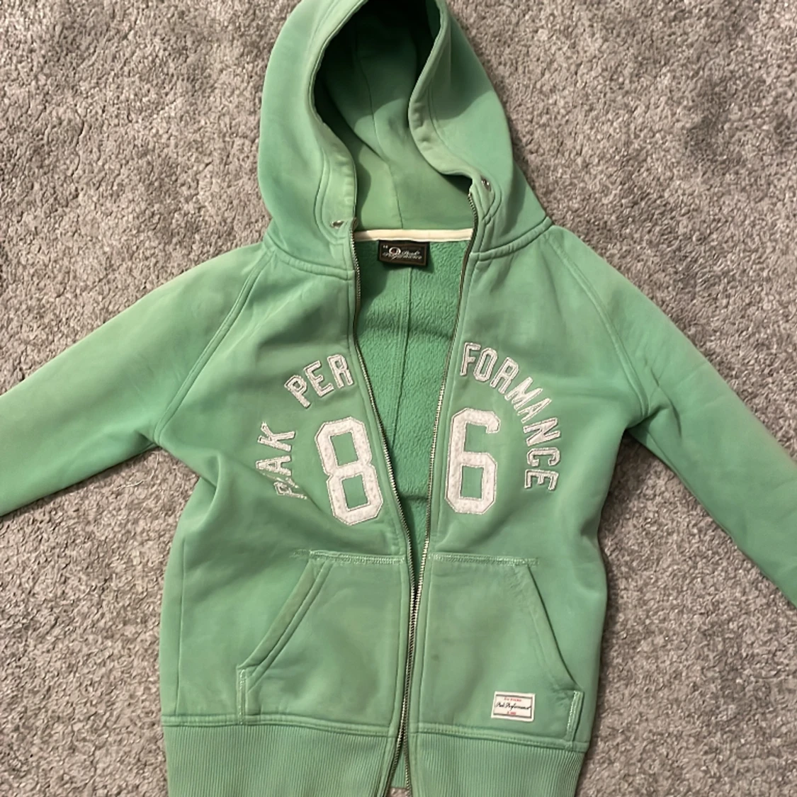 Peak performance zip up