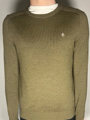 Morris tröja - En riktig snygg och trendig Ralph lauren skjorta i fint skick, storlek M, 100% merinoull, vid frågor är de bara att skriva // Gramenti 