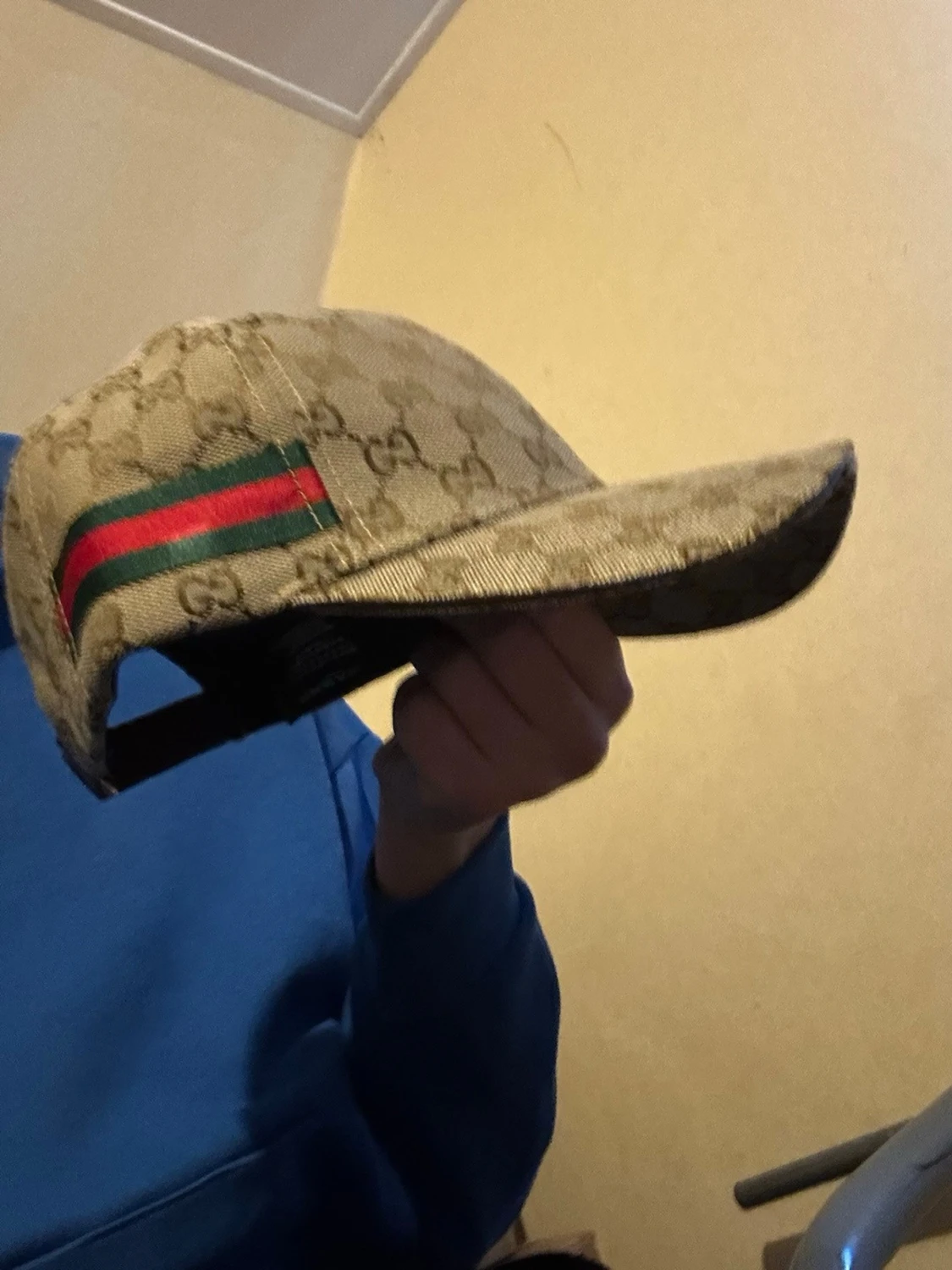 Beige Gucci keps med GG-mönster - 3