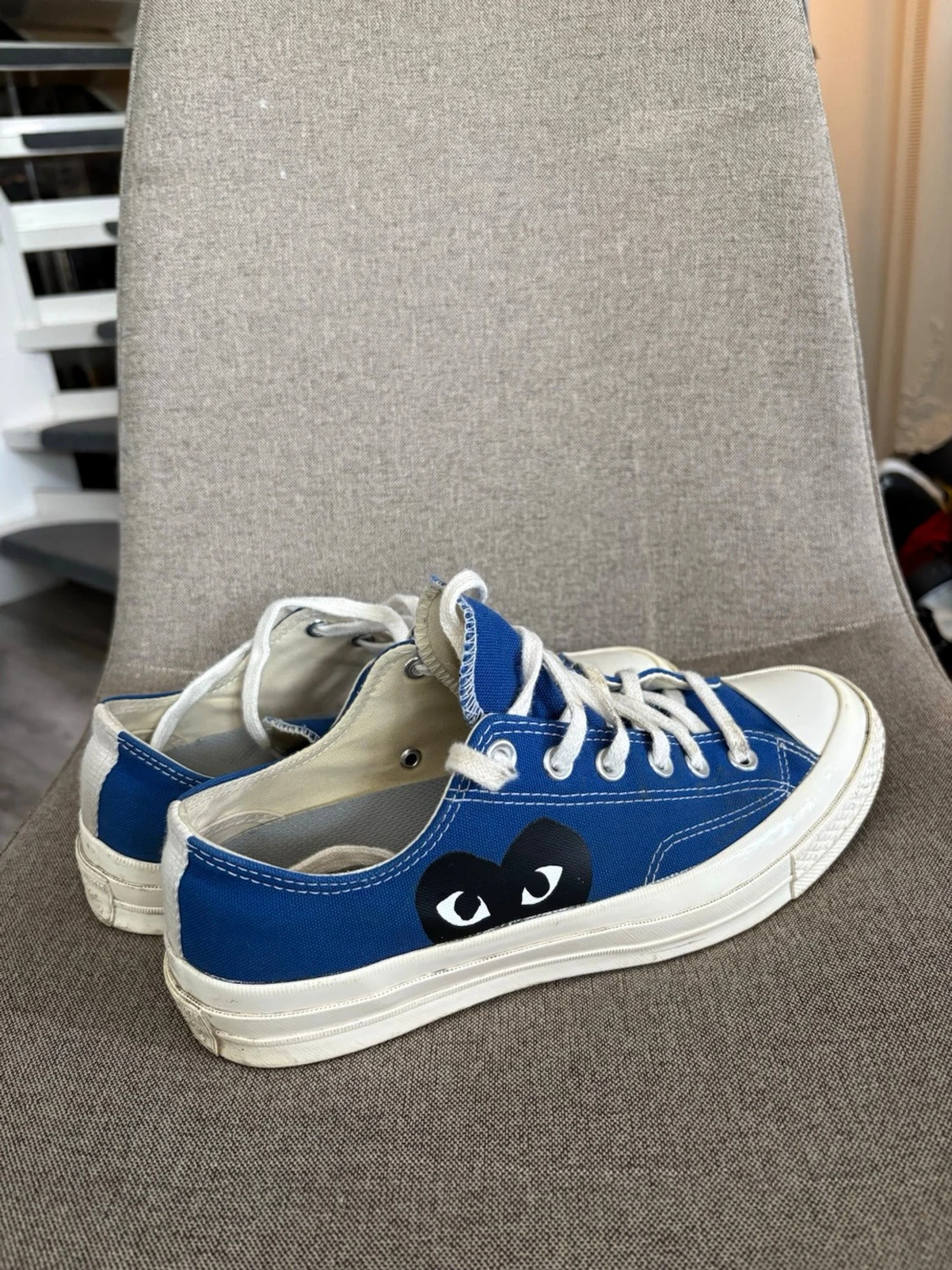 Converse x CDG Play blå låga sneakers