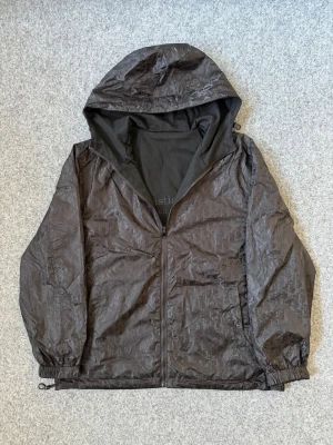 CD 2-sided black windbreaker jacket - Size S, true to size. As new, ask DM for more pics