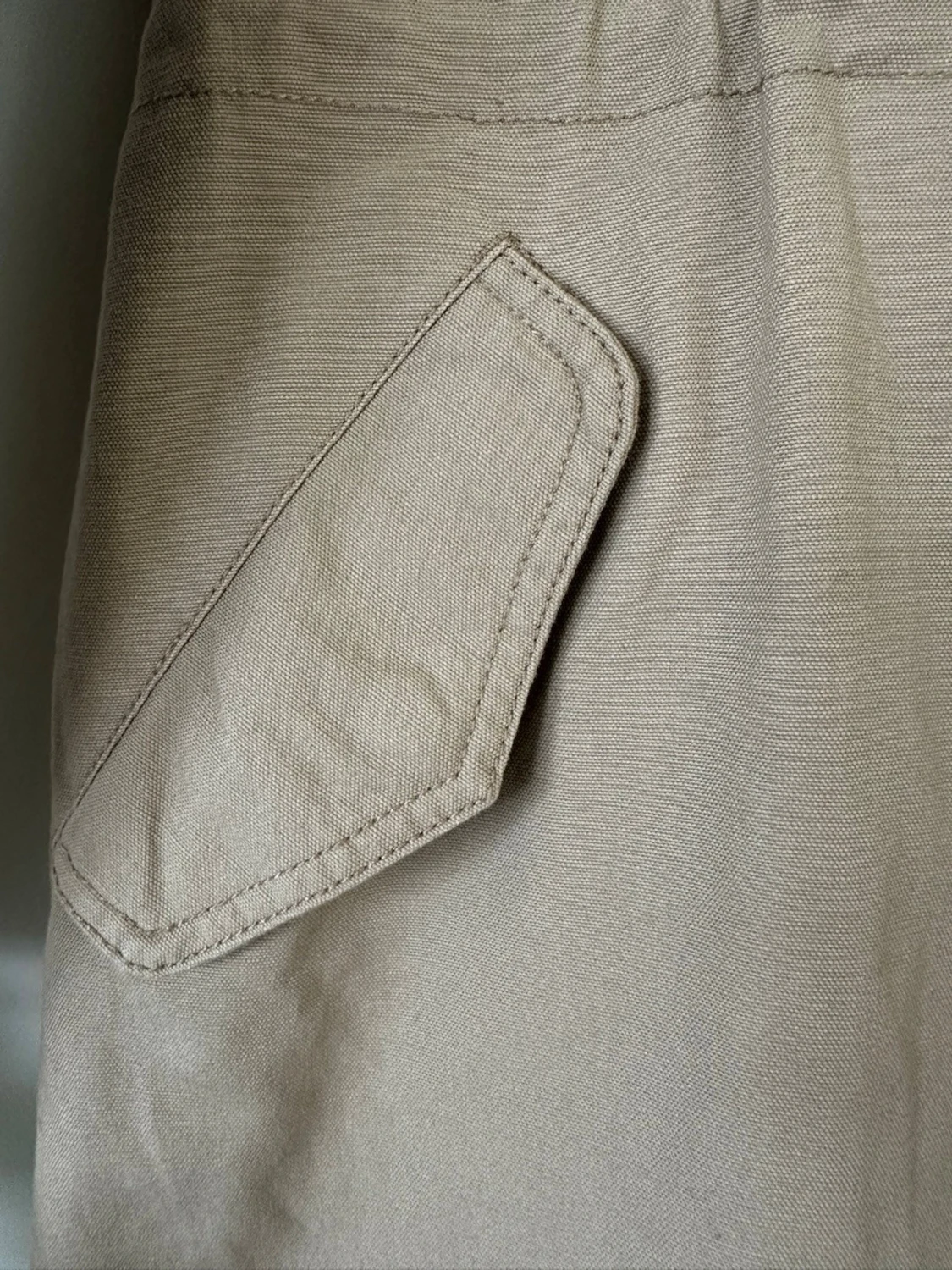 Beige DOBBER parkas med huva och dragkedja - 4