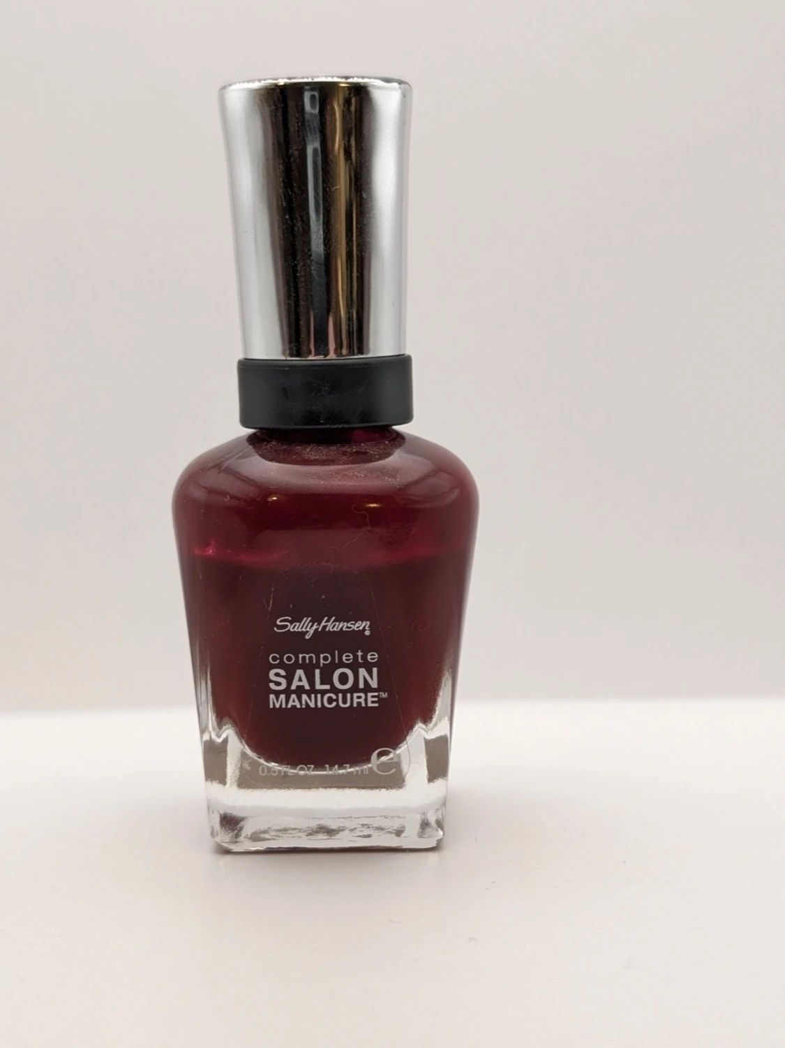 Sally Hansen red zin rött nagellack 85% kvar