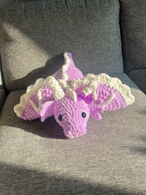 Virkad drake  - Handgjord virkad söt drake 