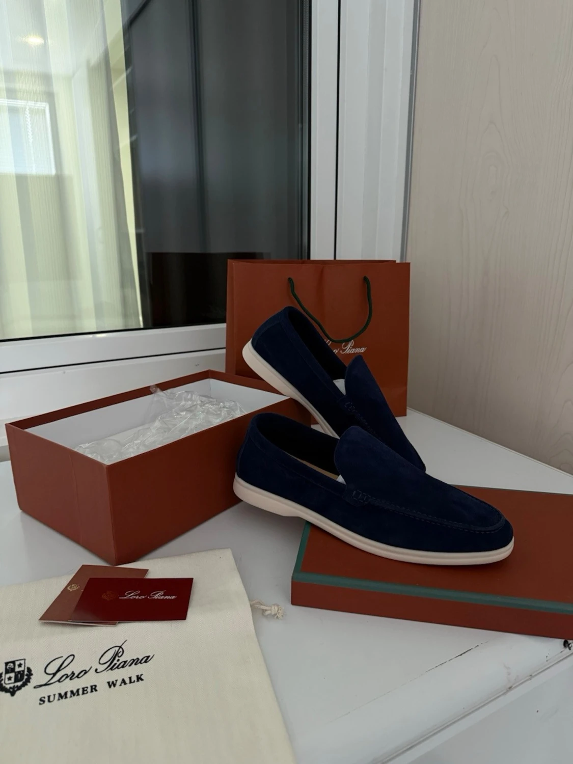 Blå mocka loafers från Loro Piana - 2