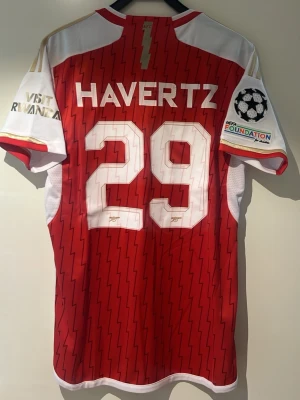 Arsenal tröja Havertz  - En Arsenal tröja med Havertz Storlek L helt ny 