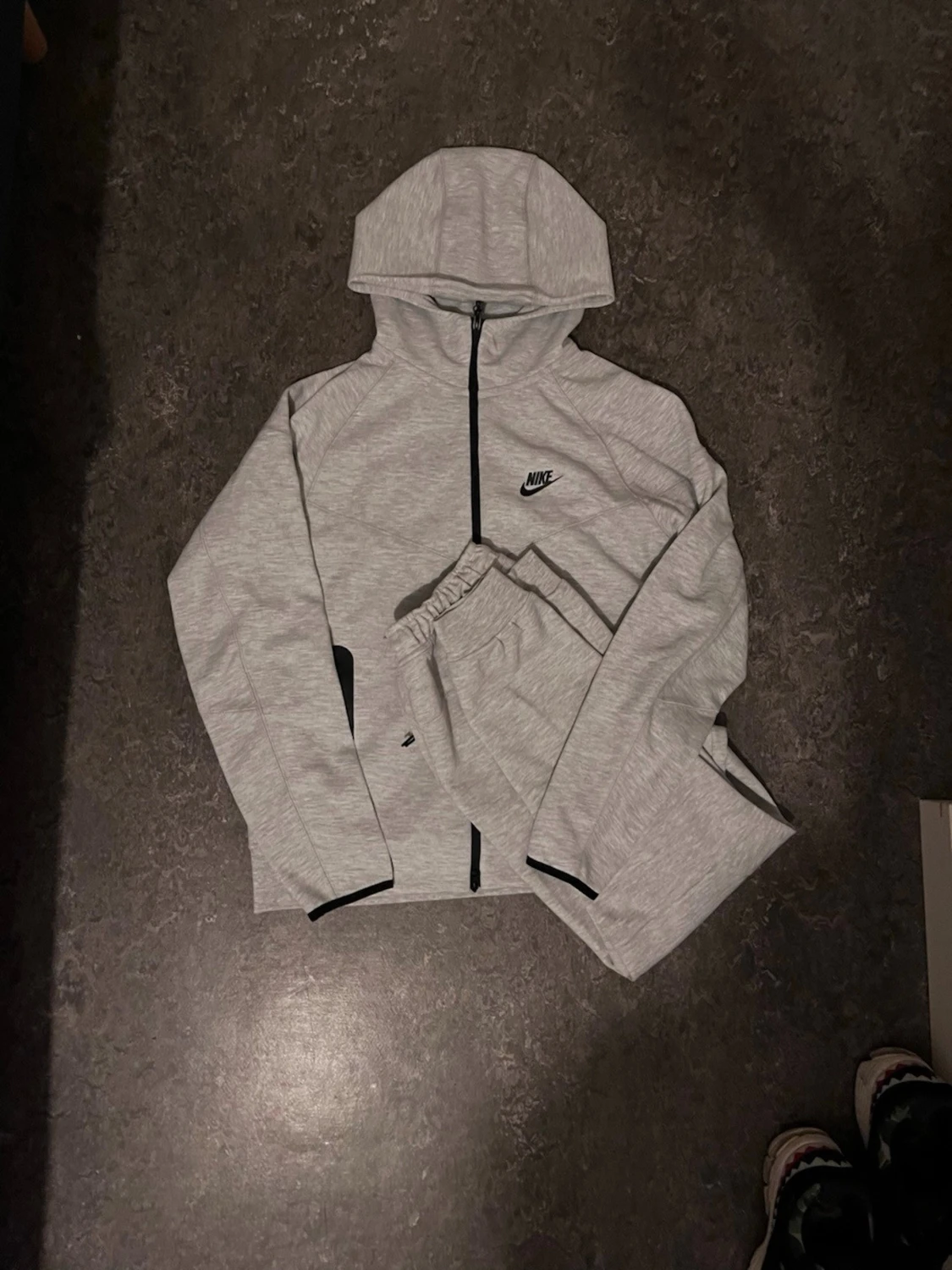Nike tech
