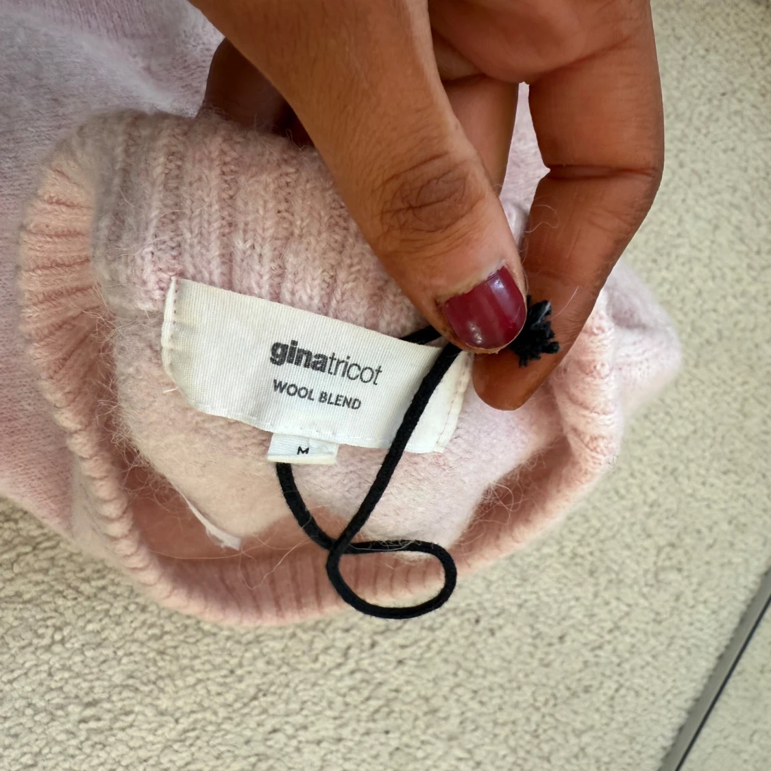 Ljusrosa stickad tröja - 2