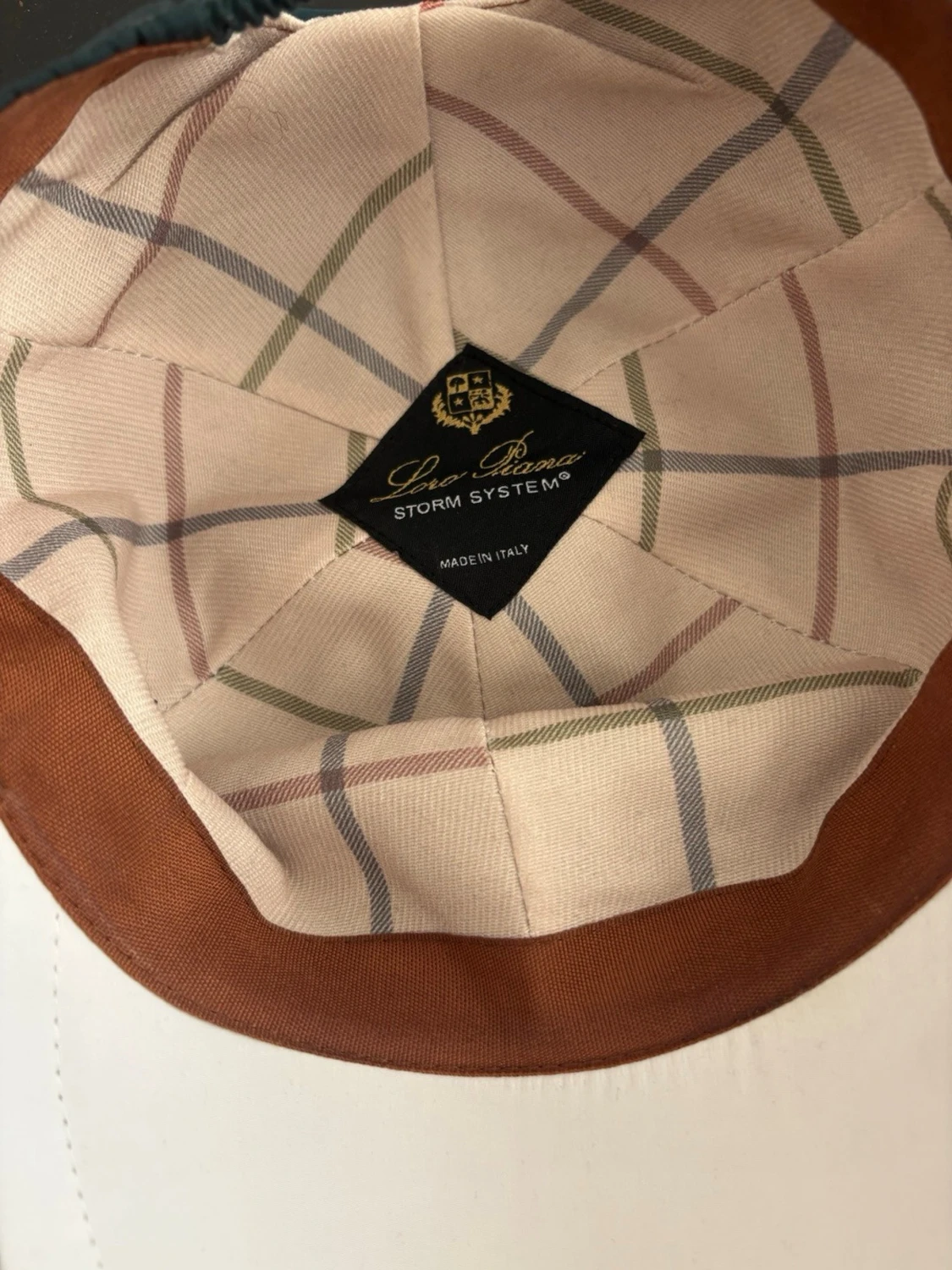 Mörkgrön keps LP - 1