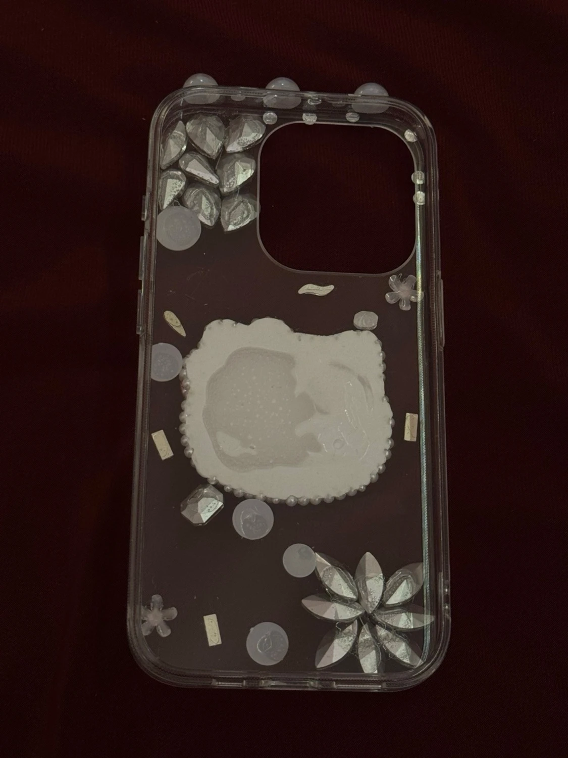 Hello Kitty mobilskal med pärlor & strass iPhone 15 PRO  - 1