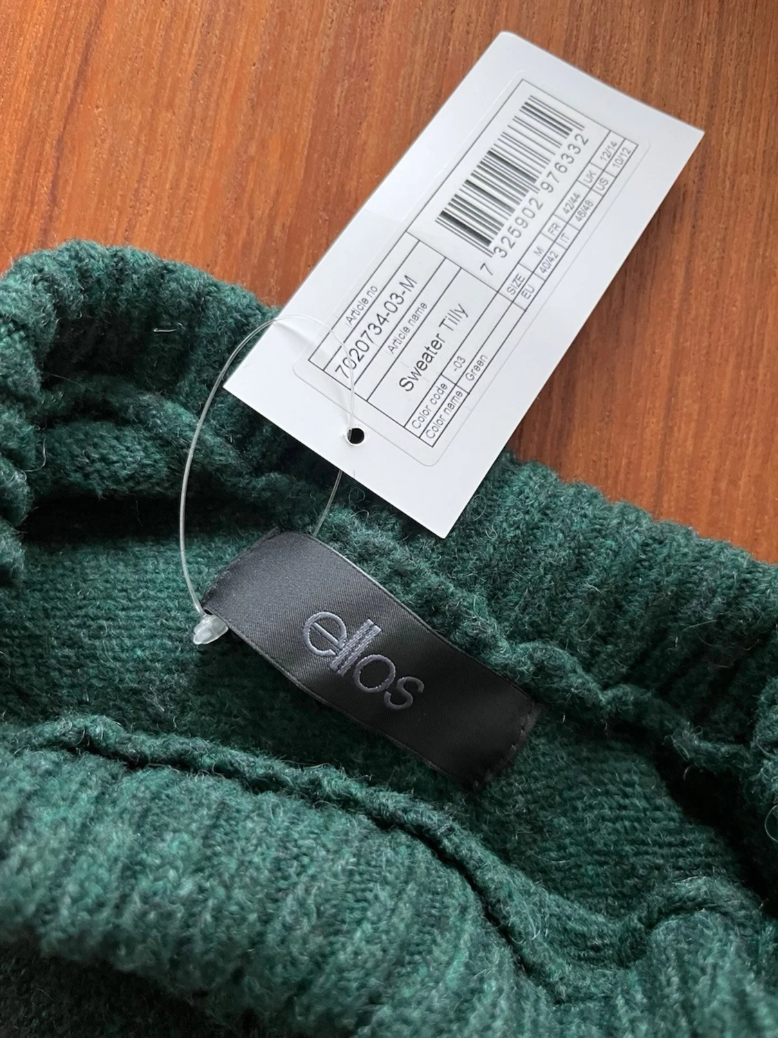 Mörkgrön stickad tröja från Ellos
