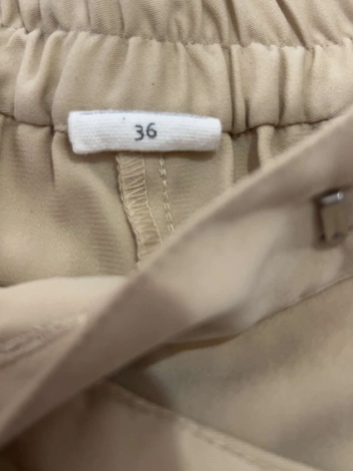 Beige vida chinos med hög midja - 1