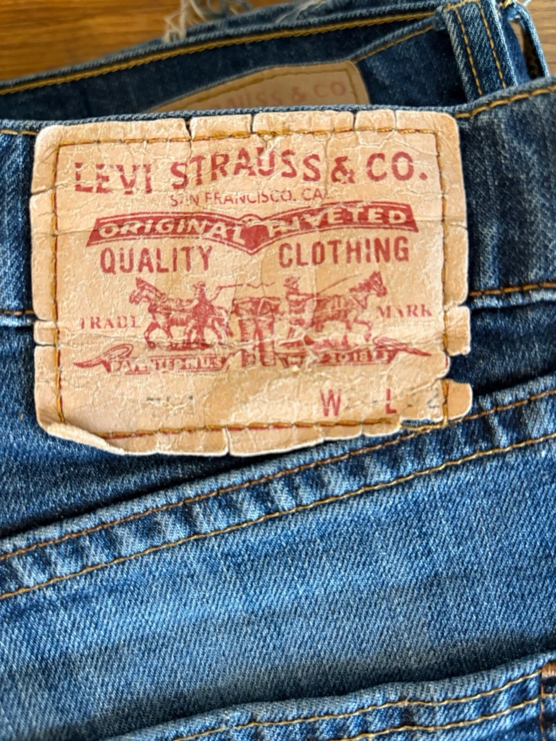 Vintage Levis jeans - 4