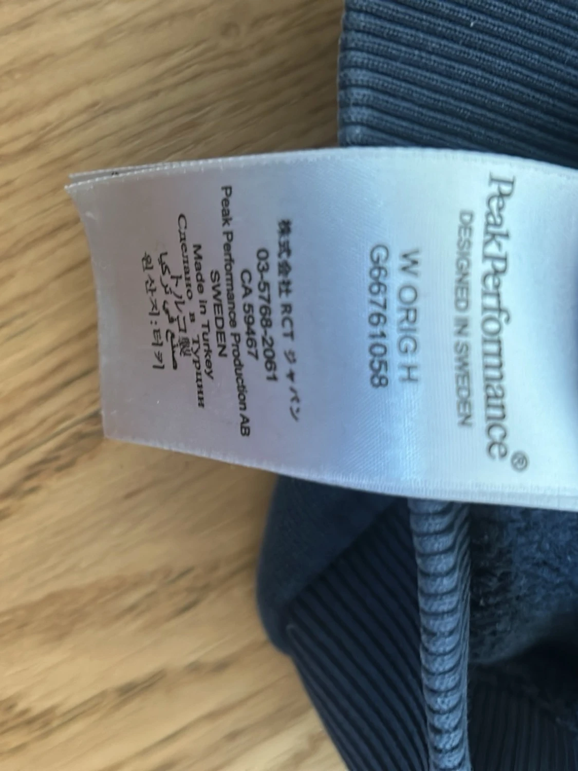 Blå hoodie Peak Performance - 2