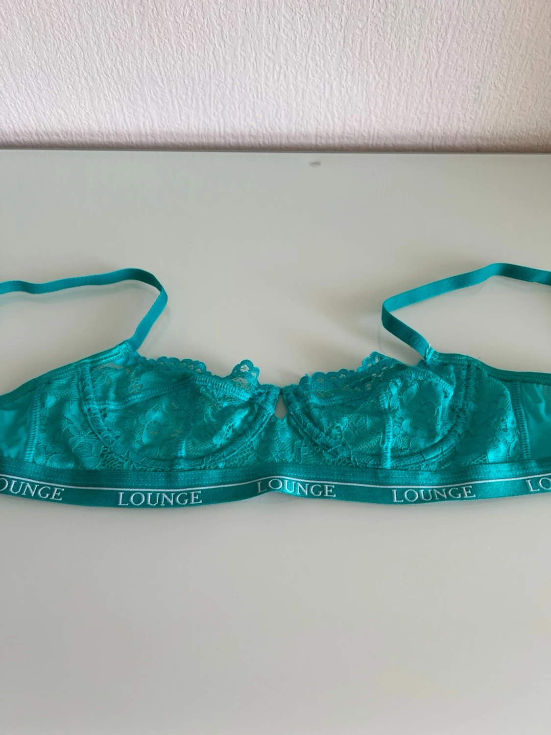 Turkos spets-bh från Lounge