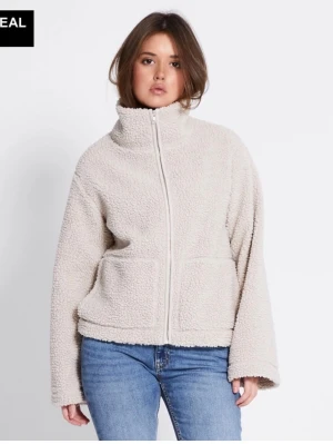 Teddyjacka från lager 157 - Säljer denna då jag råkade köpa en för stor storlek den är tvättad en gång och knappt använd 