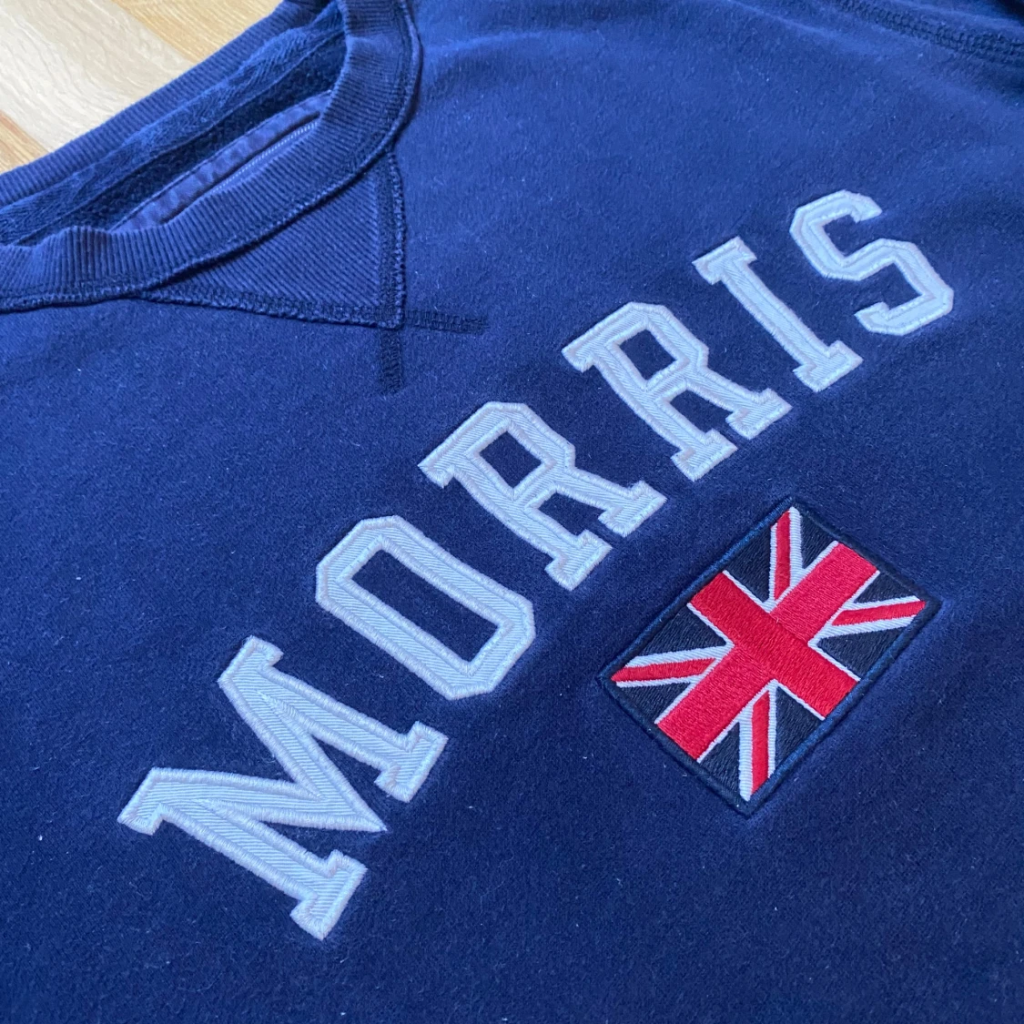 Mörkblå sweatshirt från Morris - 1