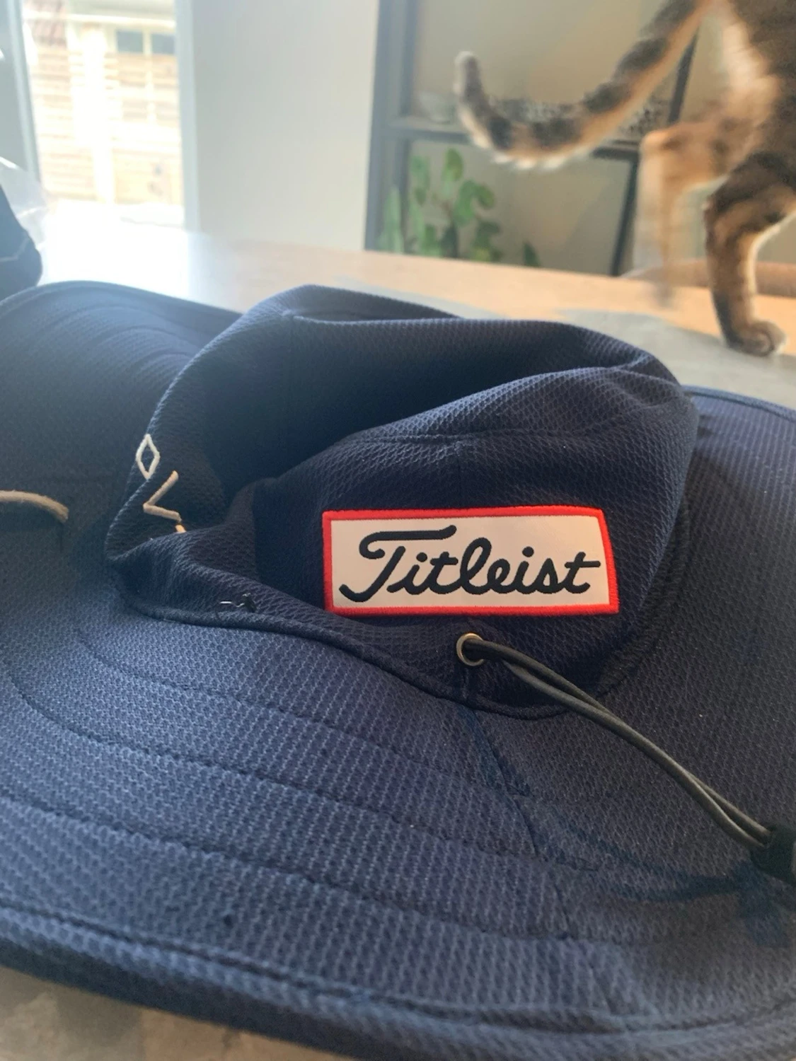 Mörkblå golf hatt från Titleist - 2