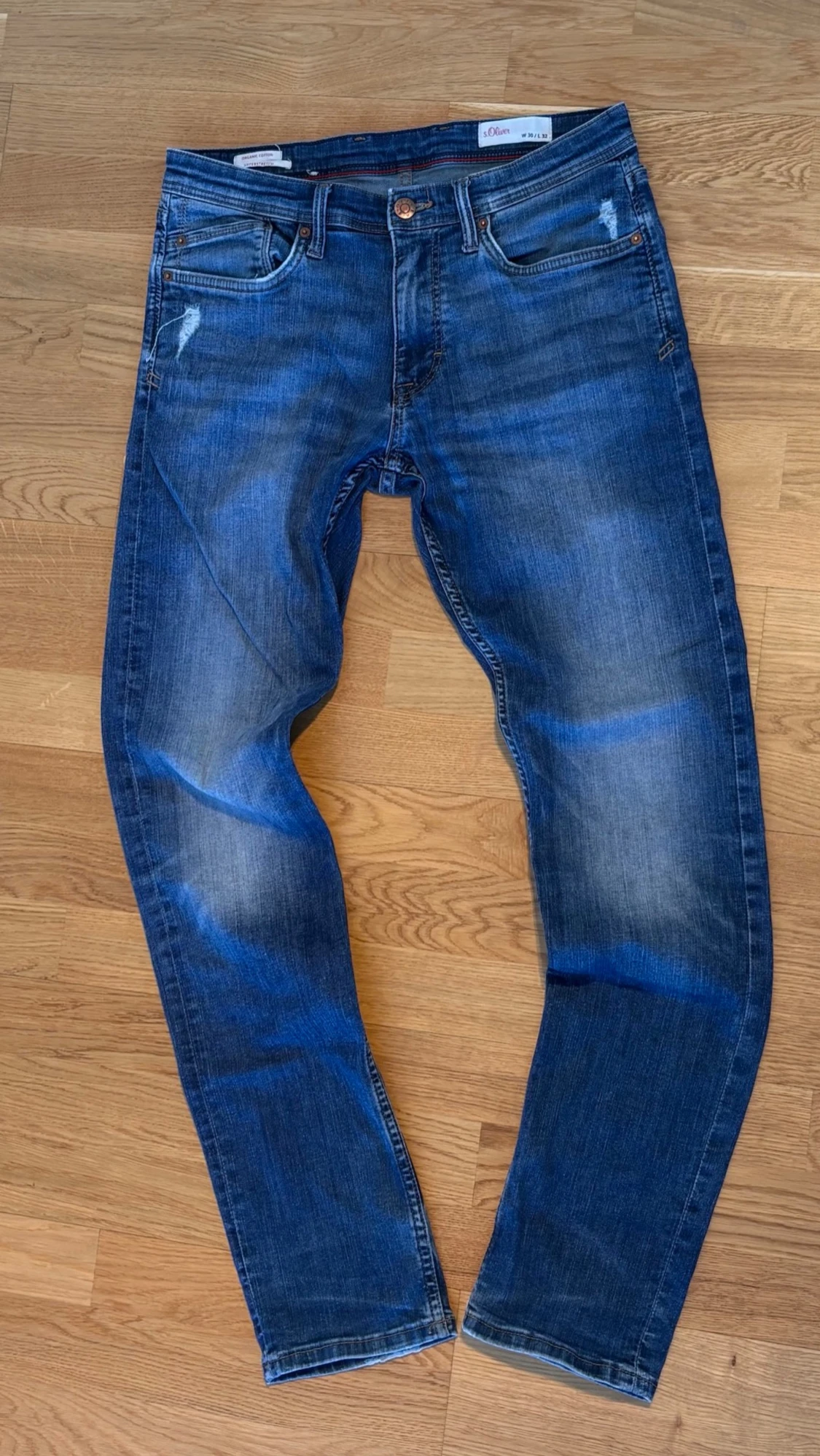 Blå slim fit jeans från S.Oliver