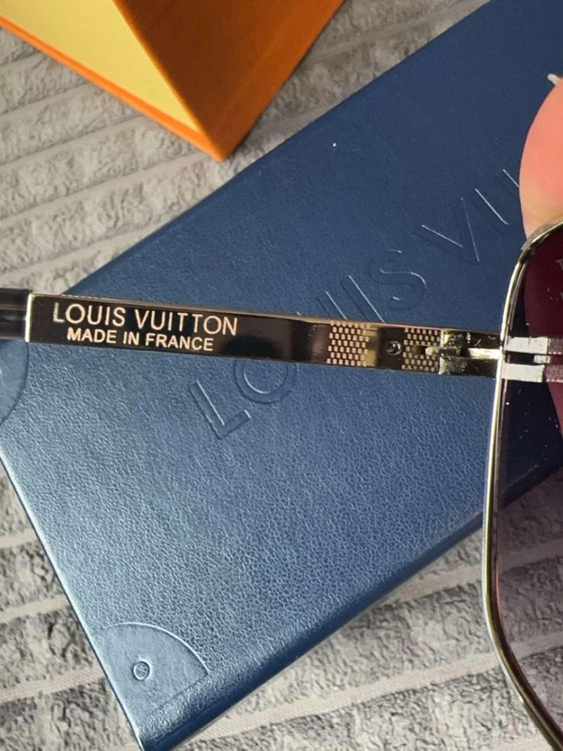 Louis Vuitton solglasögon silver - 4