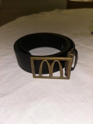 McDonald’s bälte  - McDonald’s bälte i mycket bra skick. 120 cm. Äkta läder.