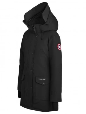 Svart parkas från Canada Goose - Canada goose trillium stil S, använd nu under vintern, några täcken på användning men inget som är sönder, (gamla modellen) kommer ej med fur. 